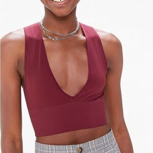 Out From Under Hailey Seamless Plunge Cropped Tank Top Size Small